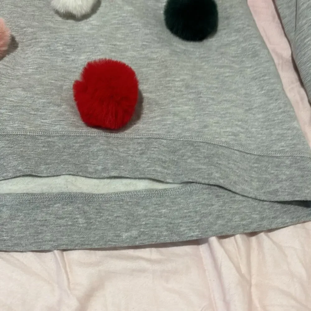 Tucker & Tate 7 grey hi low sweatshirt pompom detail super cute dramatic nwot
